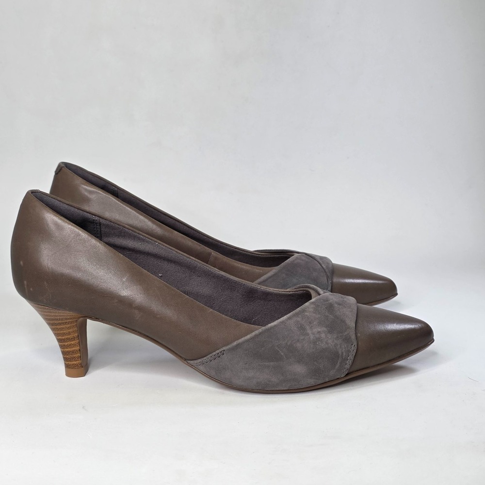 Clarks Collection Women's Heels Size 9 W Gray Taupe Leather Suede Slip On Pumps